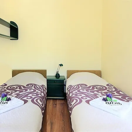 Victus Apartamenty, Okrzei Sopot