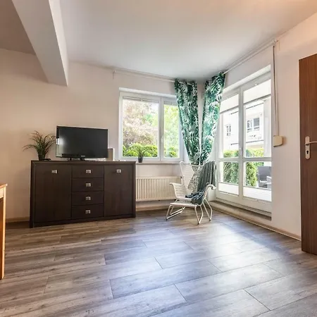 Victus Apartamenty, Okrzei 公寓 *