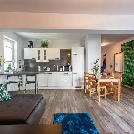 Victus Apartamenty, Okrzei Daire